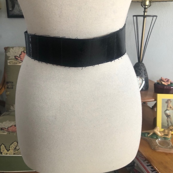 SOLD Vintage 1950s Belt Black Reptile Print Pinup - Picture 6 of 8